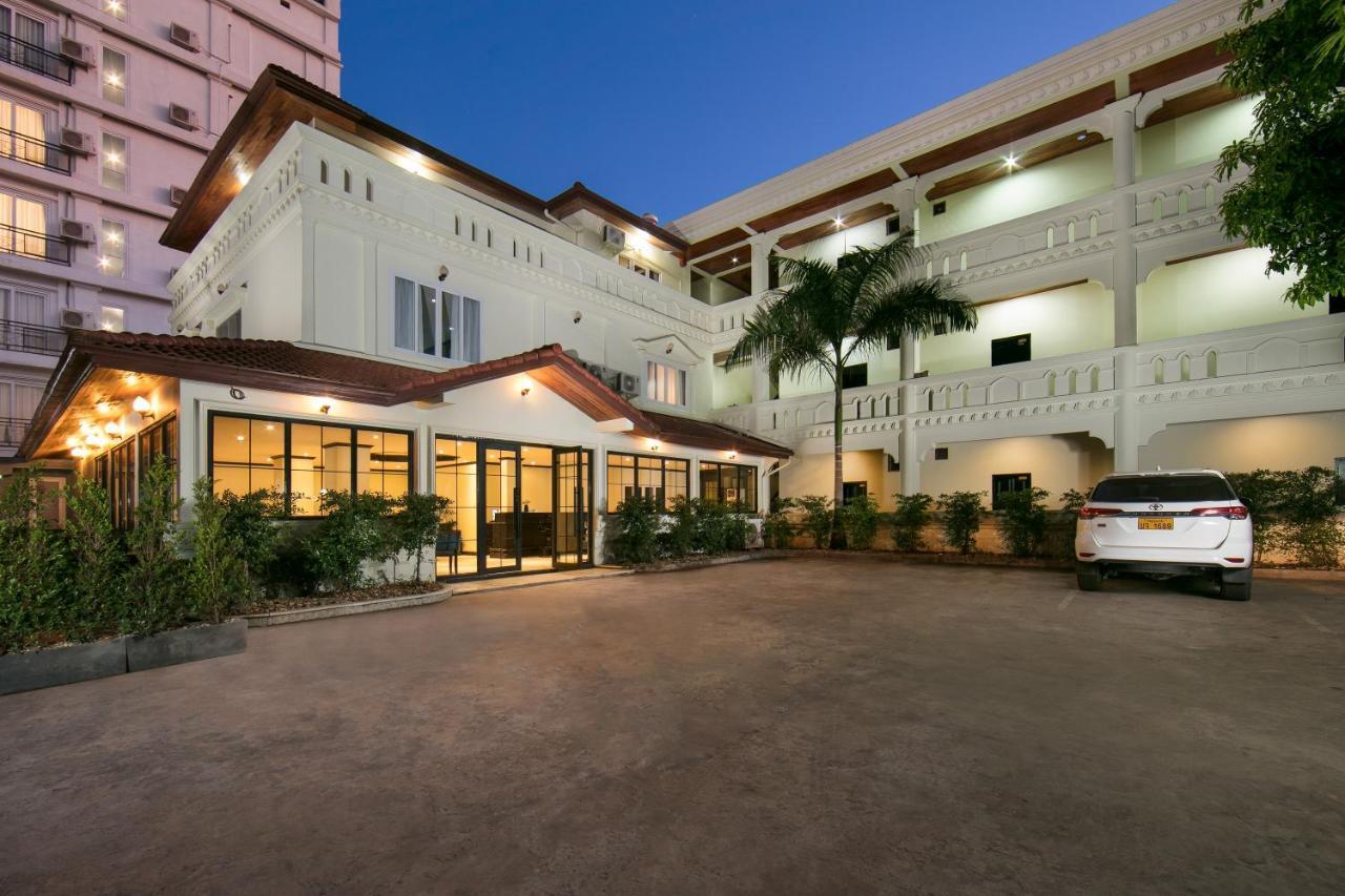 Vientiane Boutique Hotel Bagian luar foto